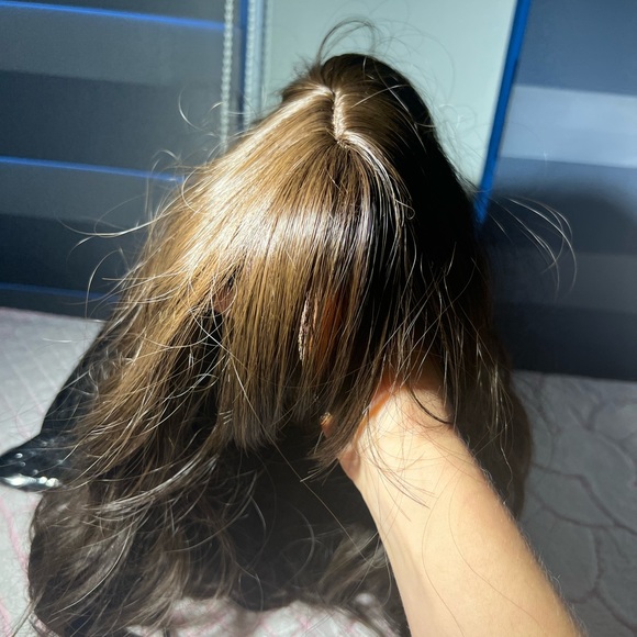 ENTRANCED STYLES Short Curly Wavy Bob Synthetic Wig With Bang Comes With Wig Cap - Picture 6 of 10